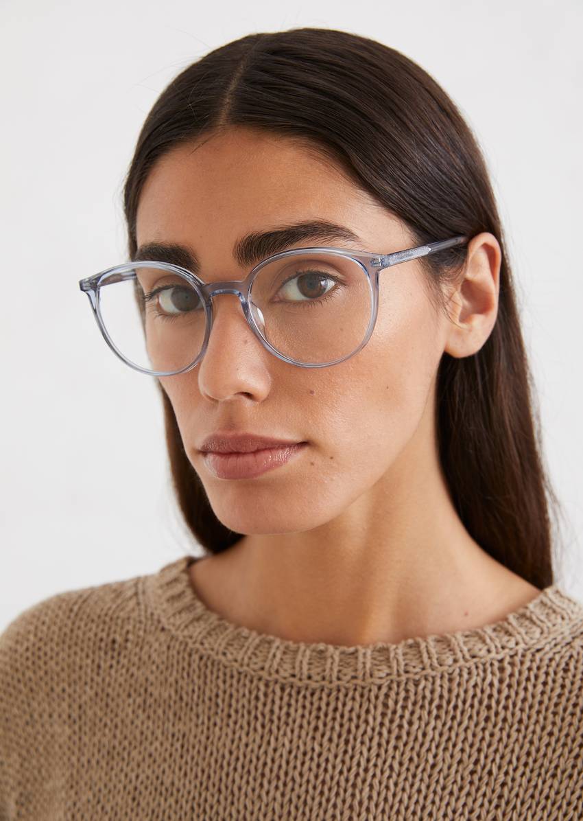 Ladies' glasses made from lightweight organic acetate