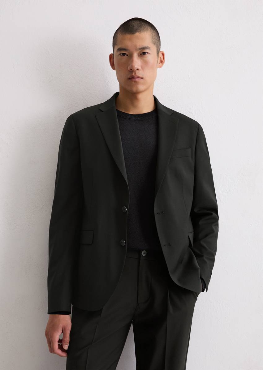 Jacket shaped made from Technical Wool Blend