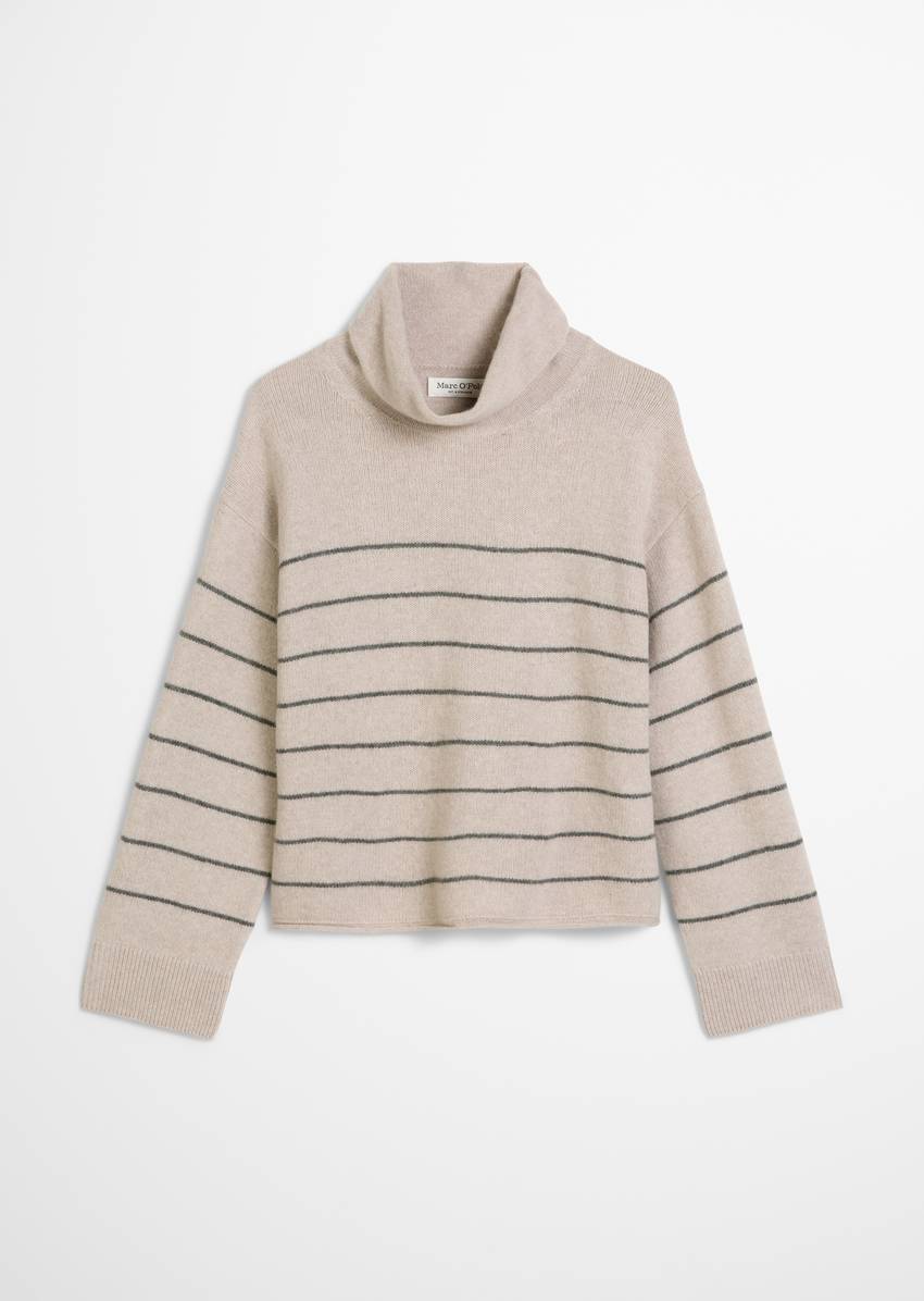Striped turtleneck sweater relaxed made from a soft merino wool blend