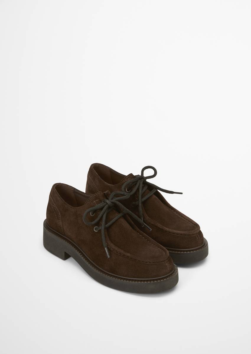 Derby lace-up made from soft suede