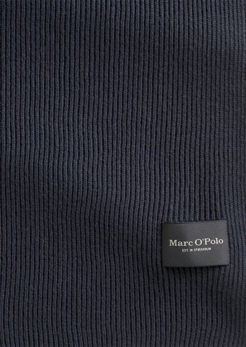 Scarf made from an organic cotton-sheep's wool mix