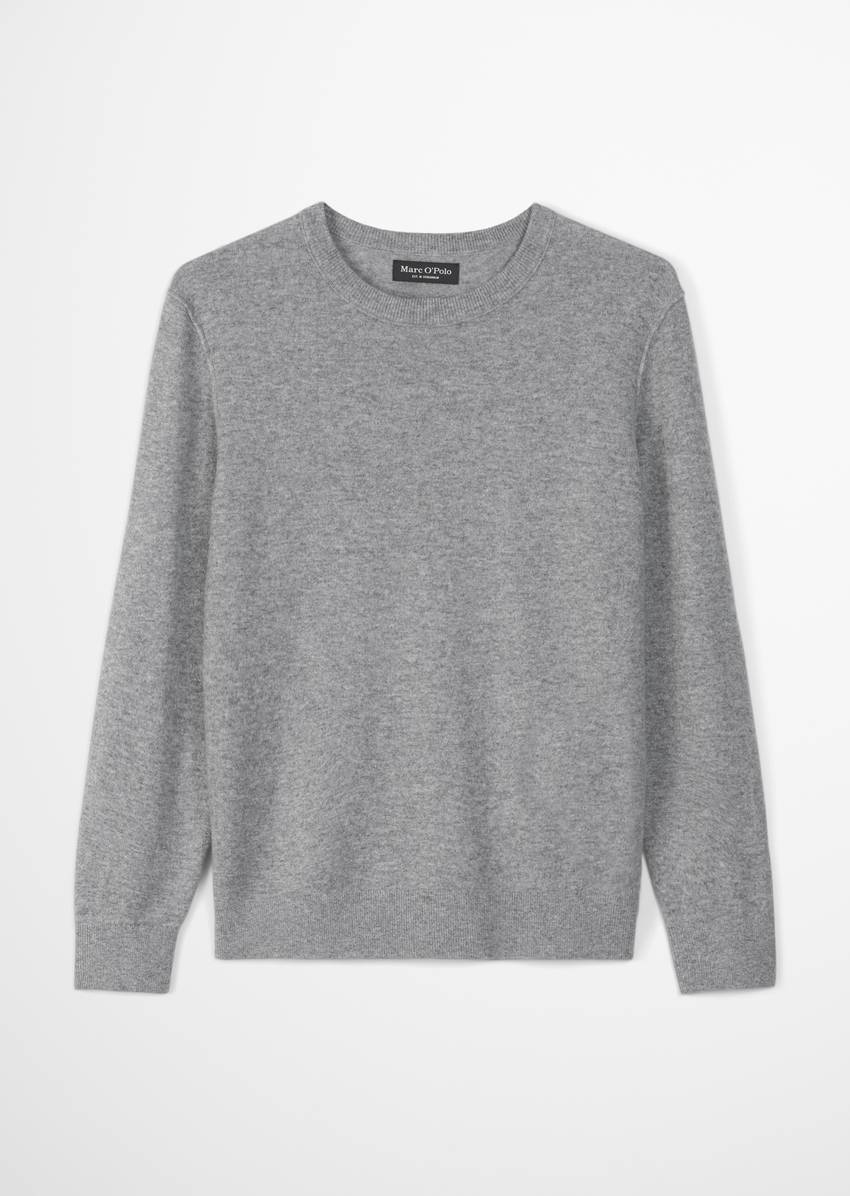 Sweater regular made from the finest cashmere