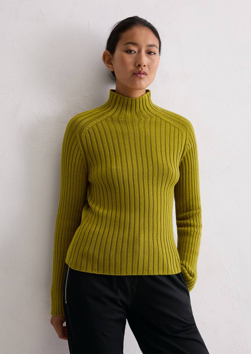 Turtleneck sweater slim made from heavy weight cotton