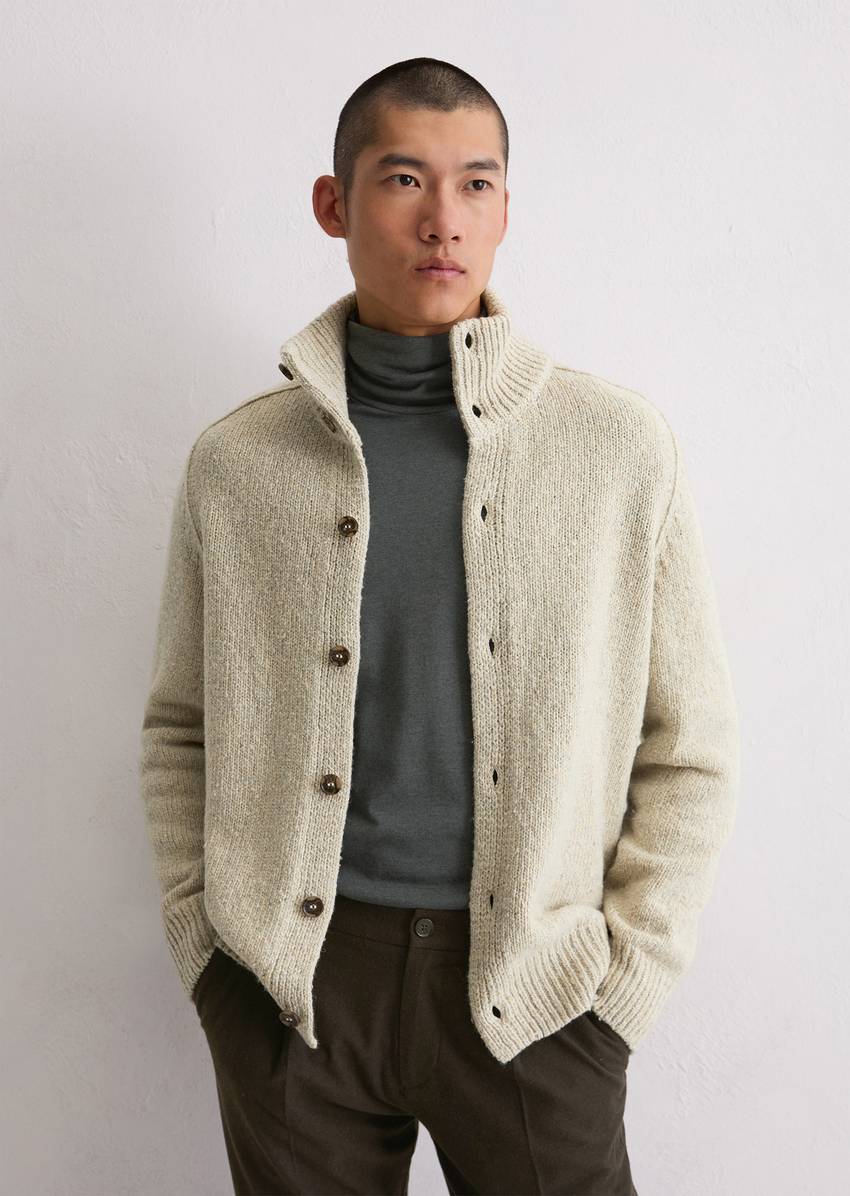 Regular cardigan made from a soft sheep's wool mix