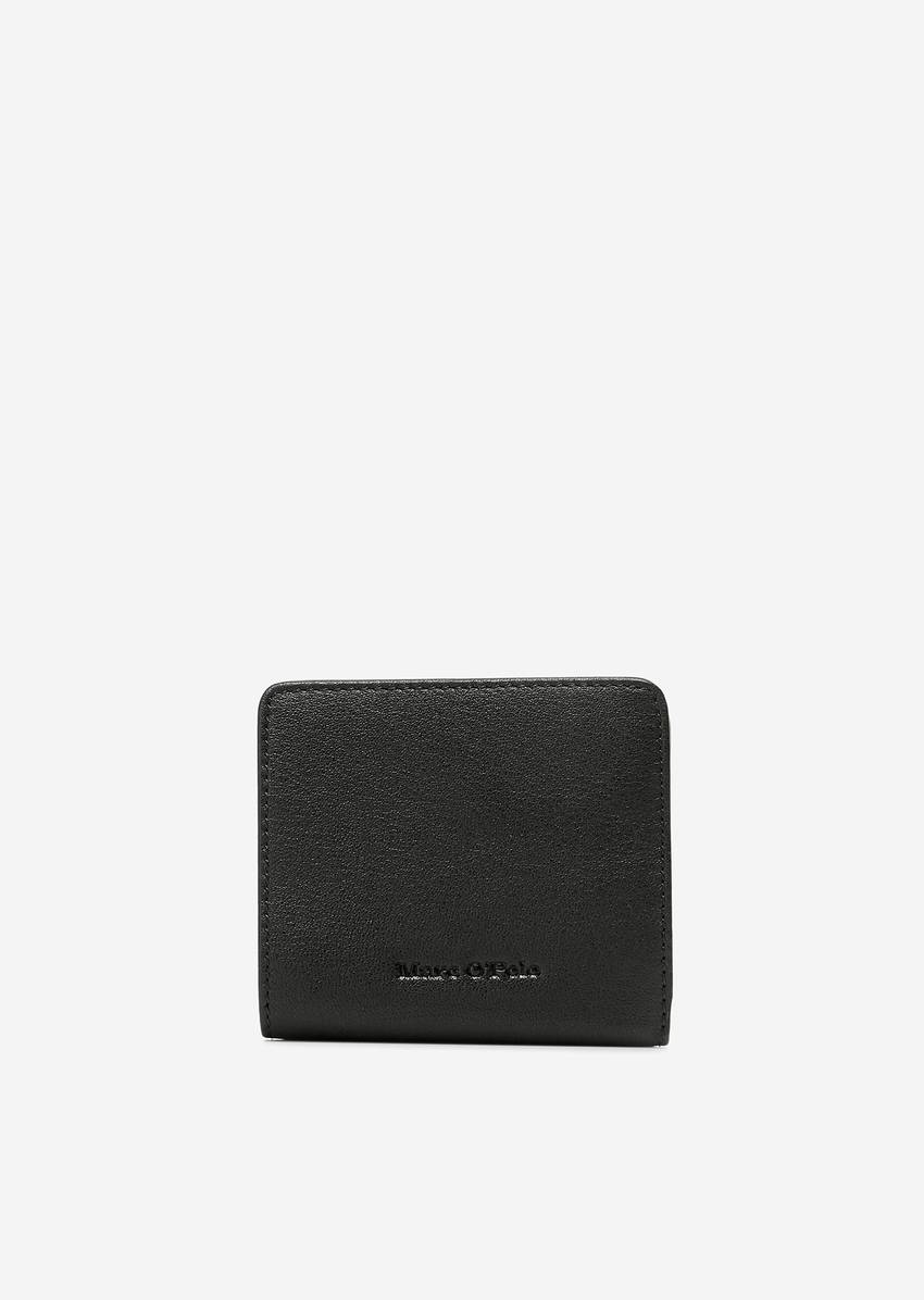 Wallet made of high-quality leather material