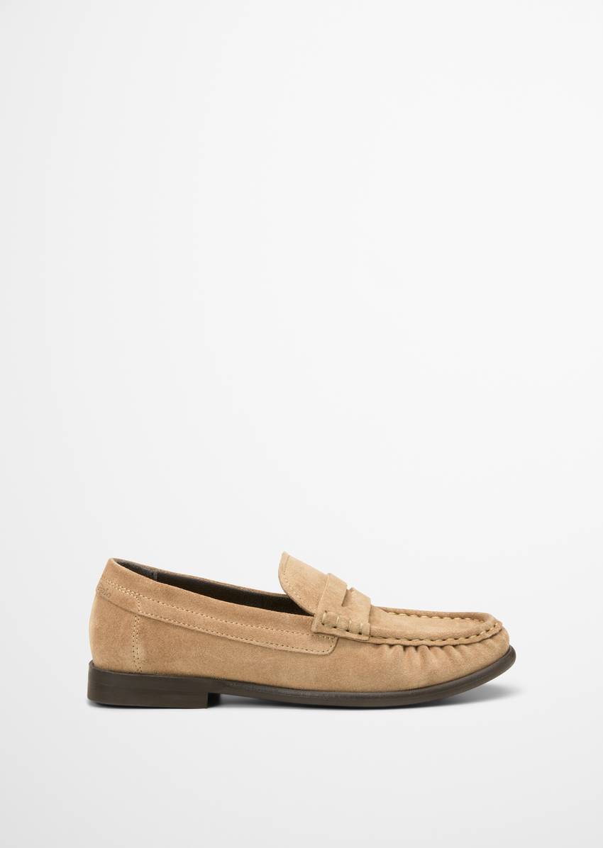 Loafer made from high-quality suede cowhide