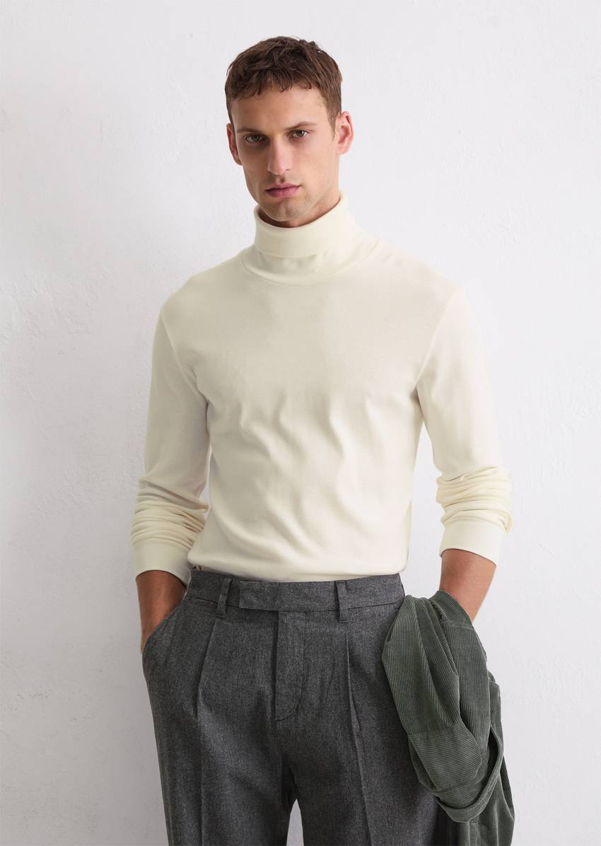 DfC Longsleeve shaped with turtleneck