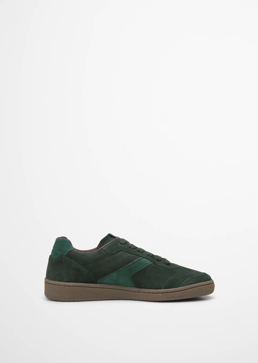 Court sneaker made from soft suede