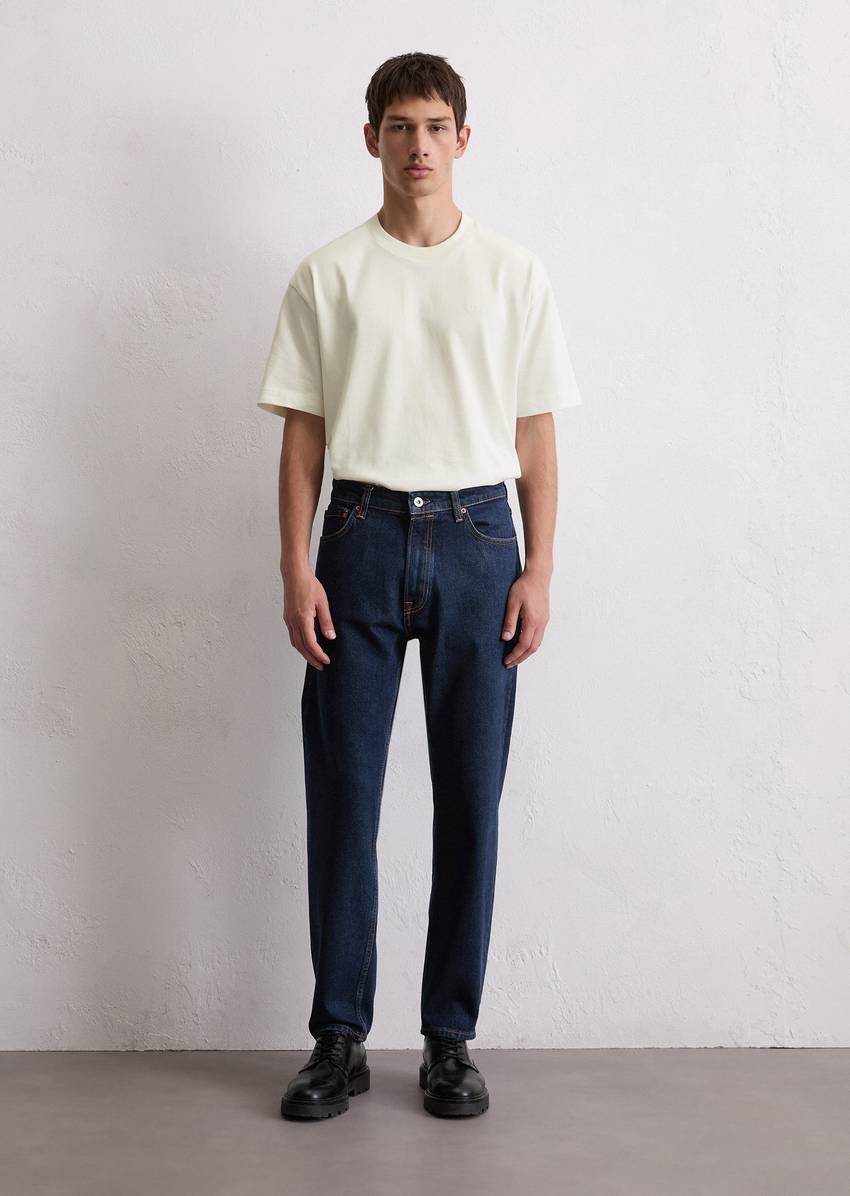 Jeans model Accilo tapered made with CIRCULOSE®