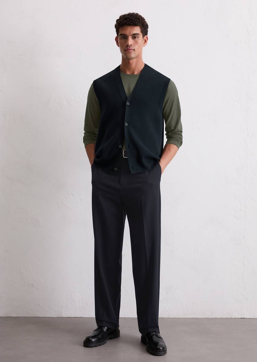 DfC knitted vest made from pure organic cotton