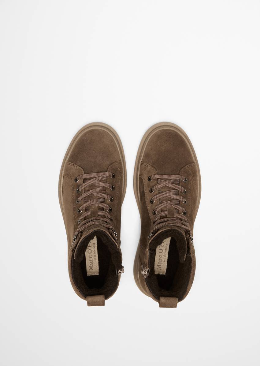 Lace-up boots model Algot with inside zipper