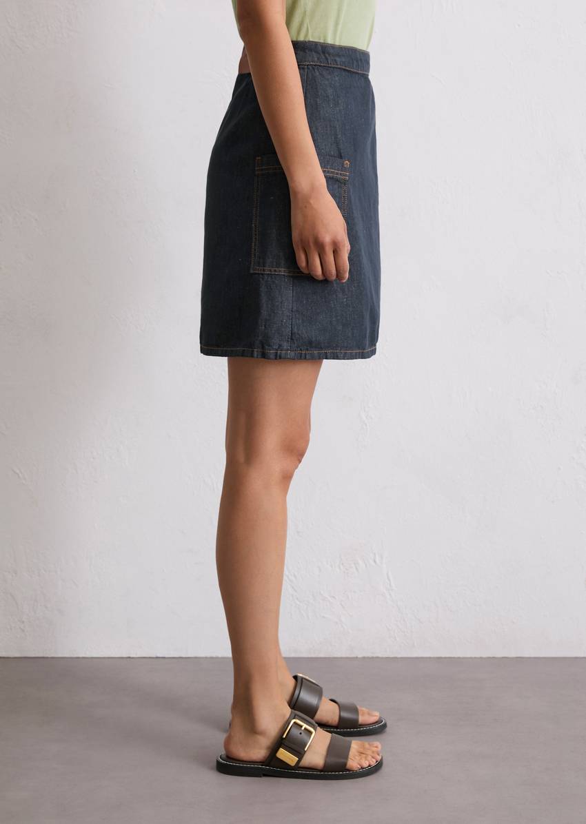 A-shape denim mini skirt made from a cotton-linen mix