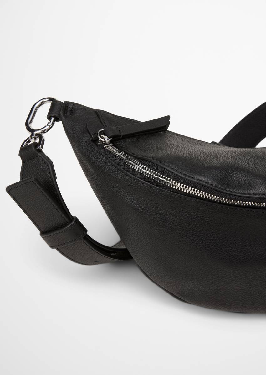 Fanny pack made from grained cowhide