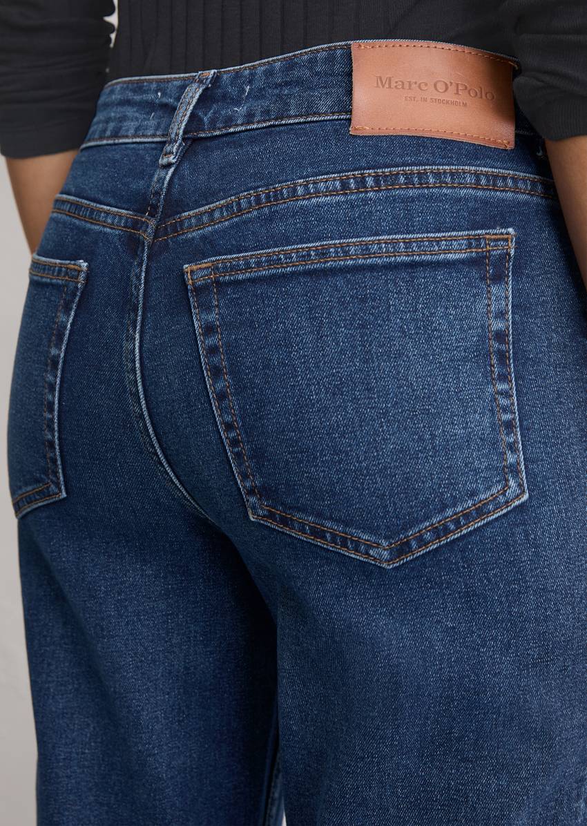 Jeans model Kiruna flared made from organic cotton blend stretch