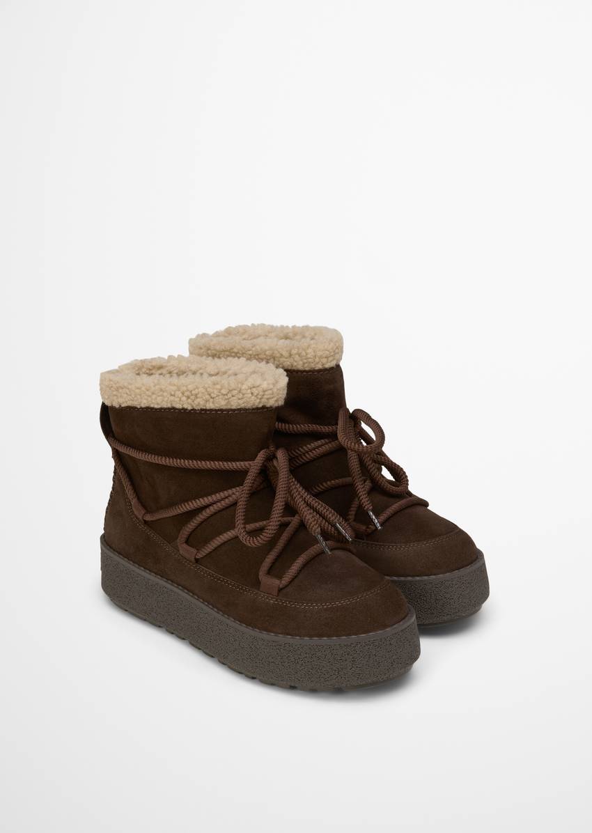 Winter boots model Pia with fluffy warm lining