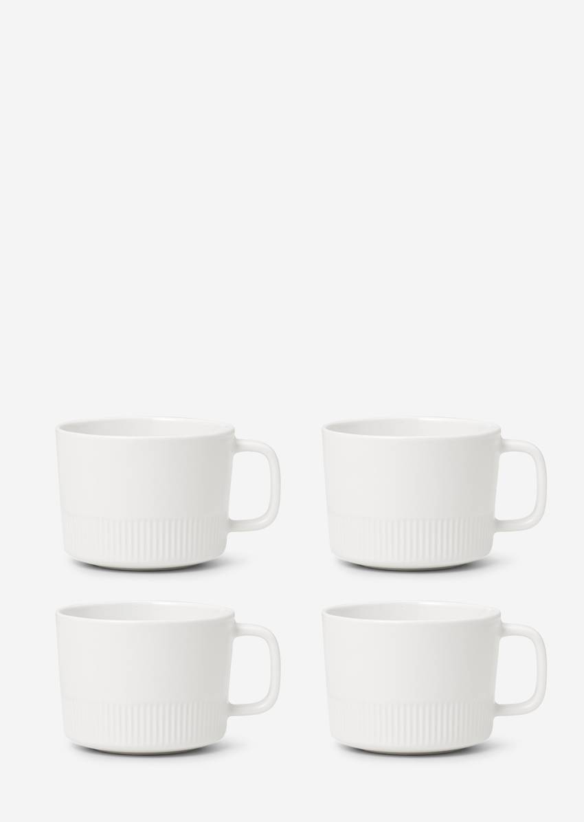 Mug Model Moments in set of 4