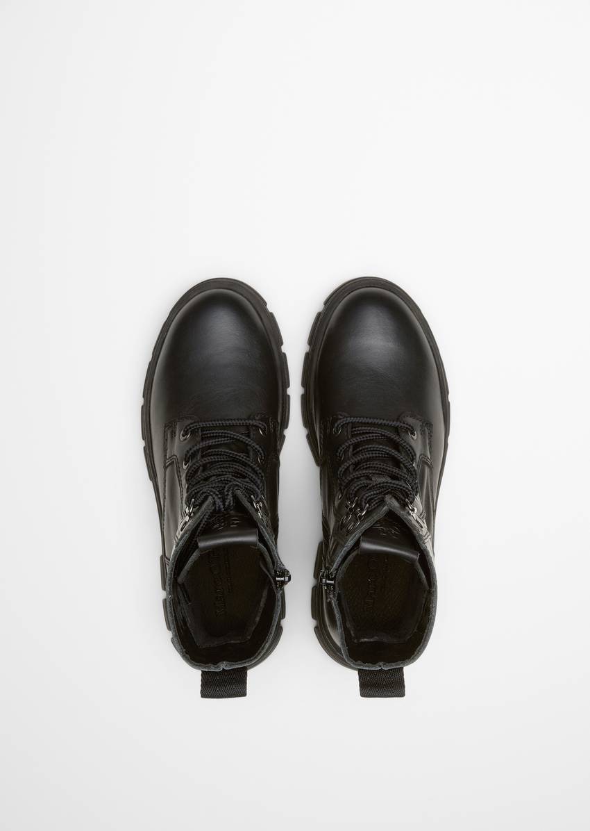 Lace-up boots model Josy with inside zipper