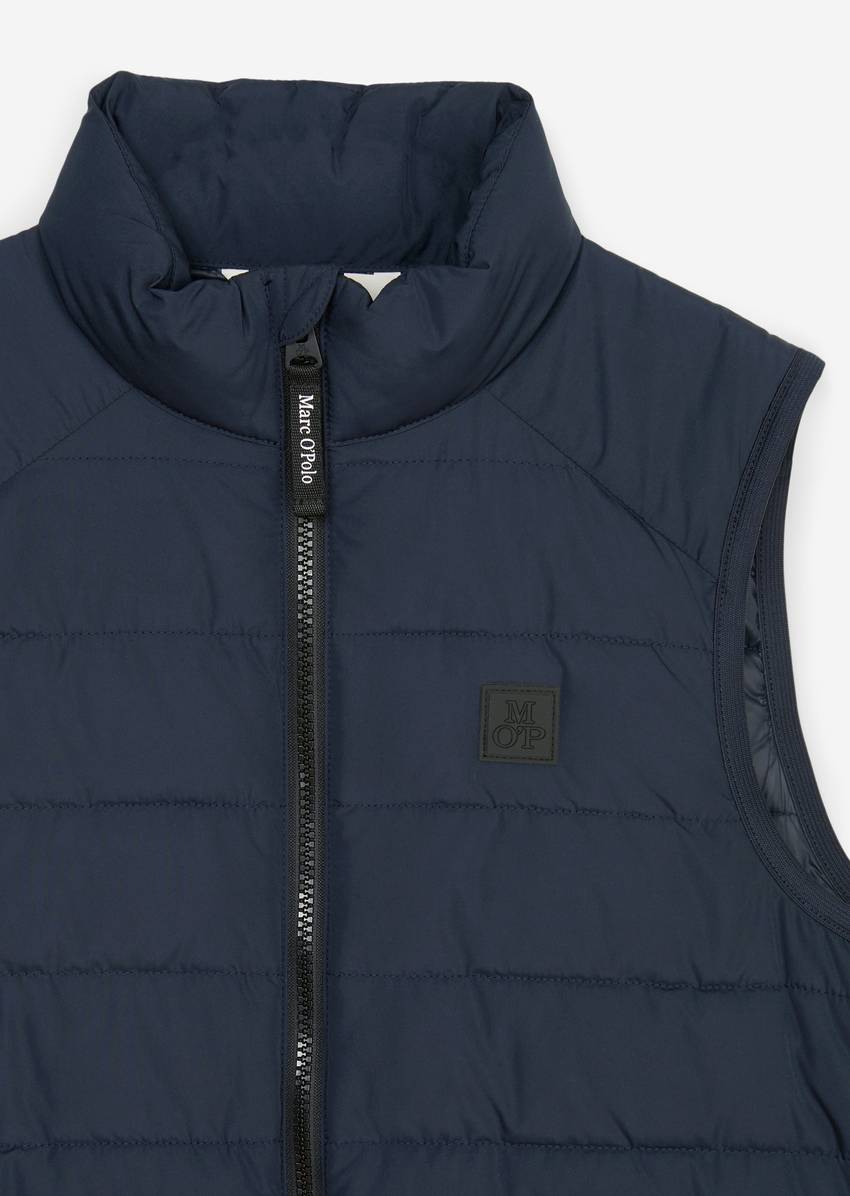 TEENS-UNISEX quilted vest with padding from Unifi REPREVE®.