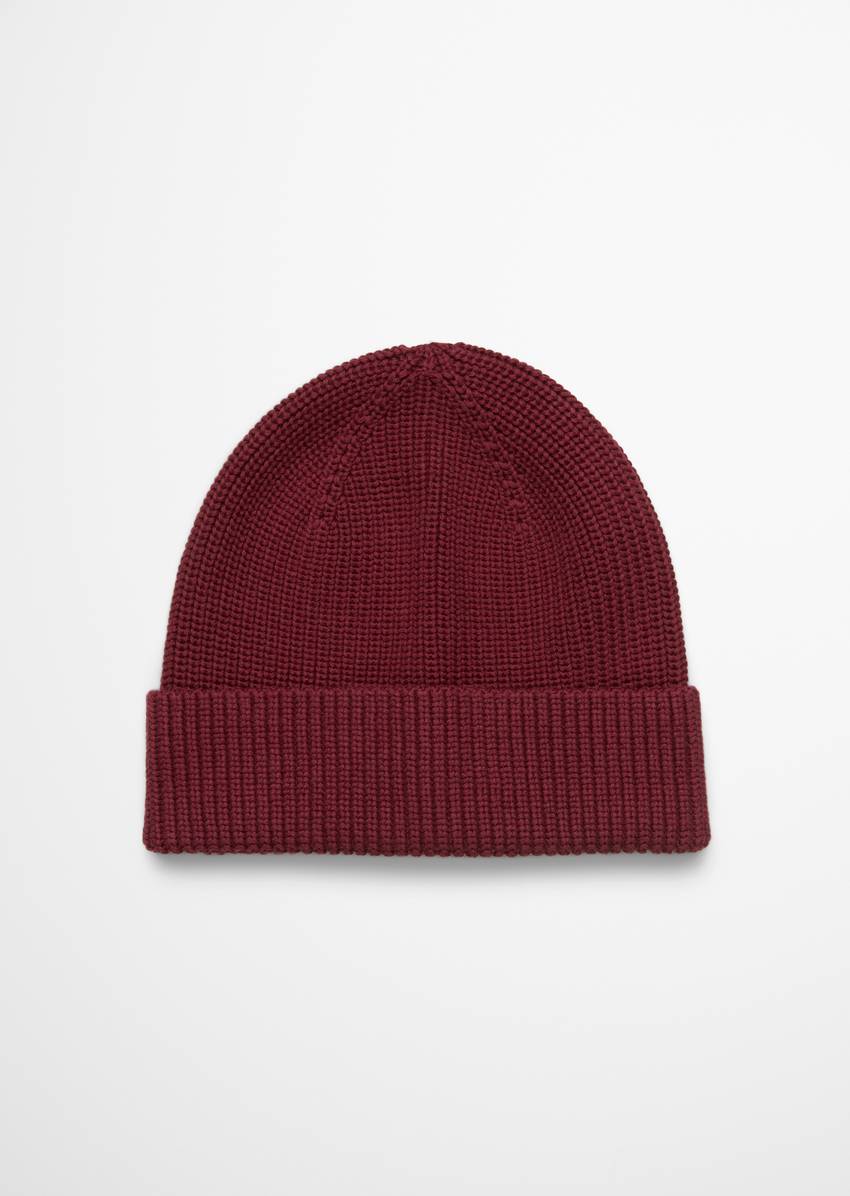 DfC cap made from pure organic cotton