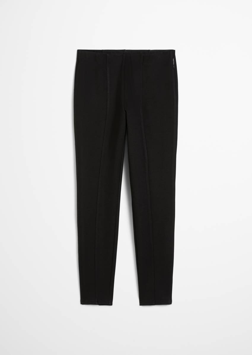 Jersey pants slim made from compact interlock