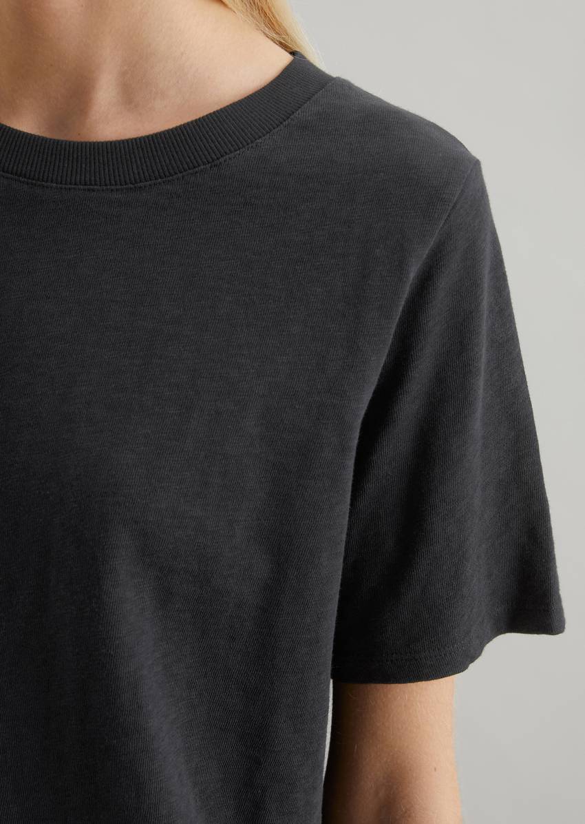 Loose slub jersey T-shirt made of soft organic cotton