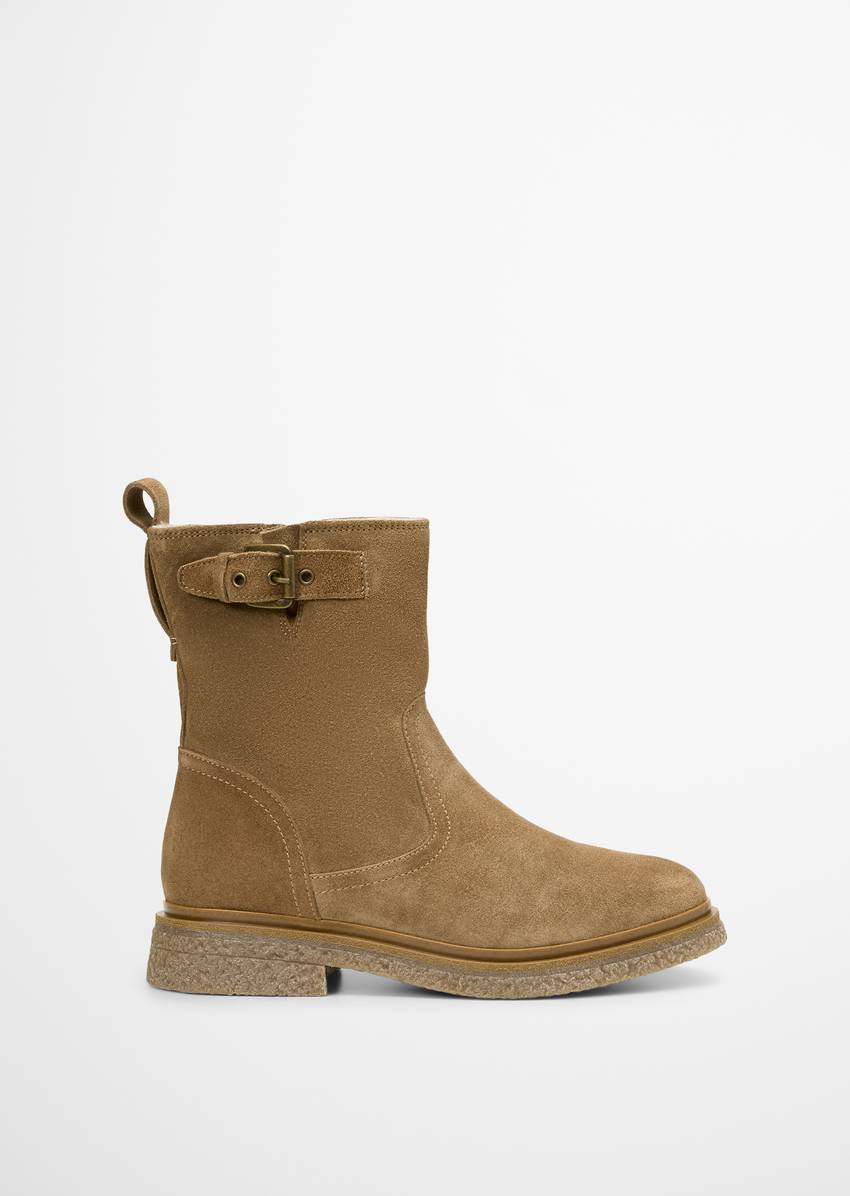 Short shaft boots model Lotta with fluffy warm lining