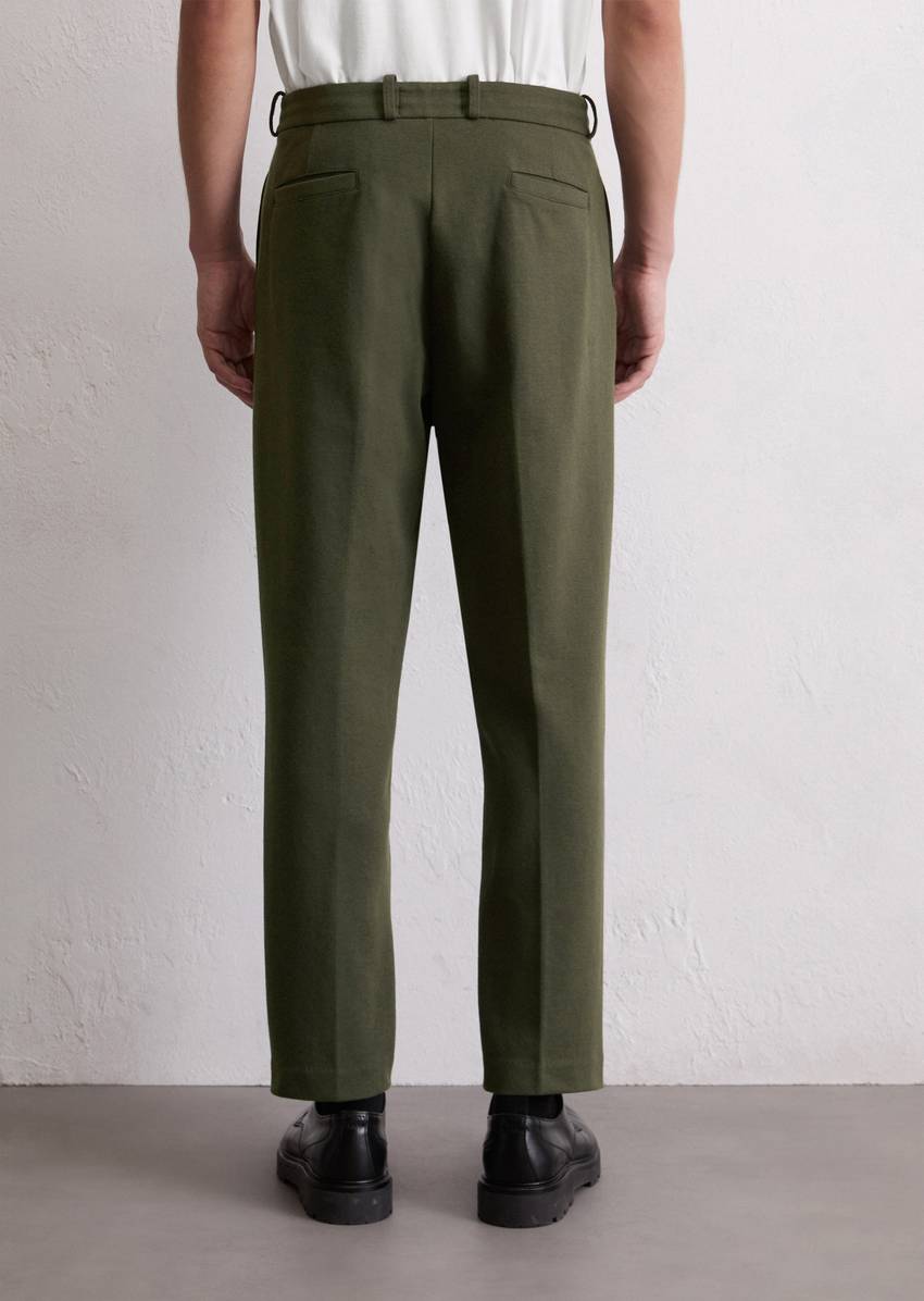 Regular sweatpants made from a stretchy organic cotton blend