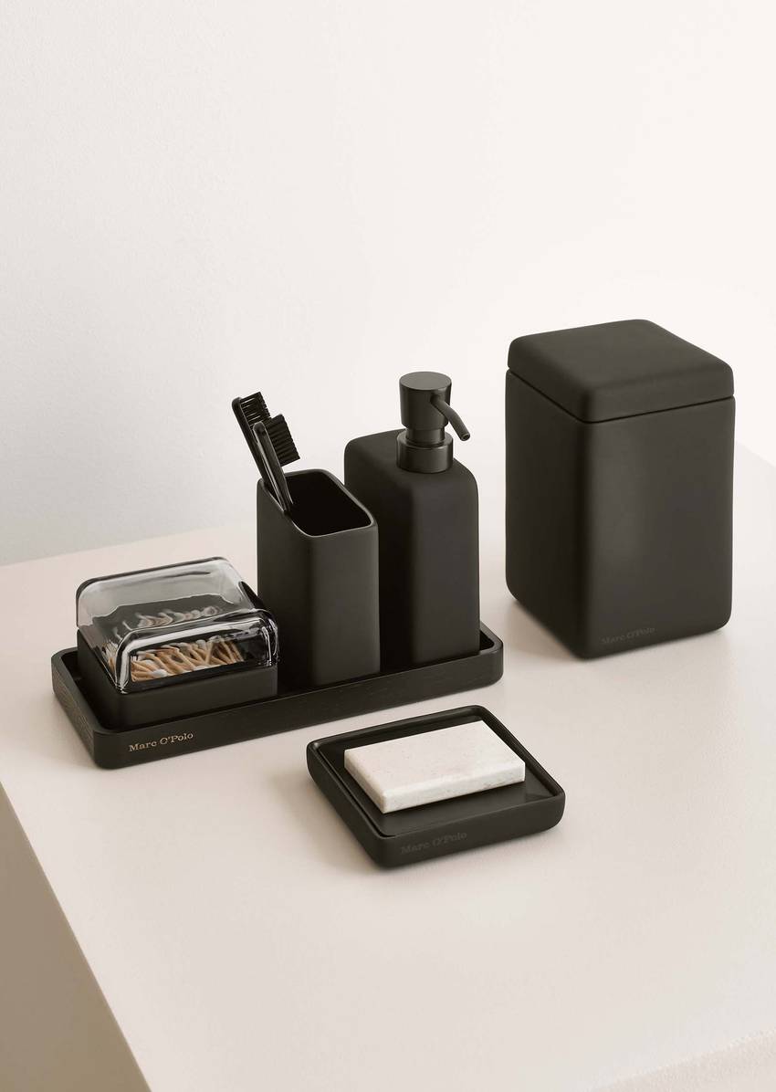 Large container Model The Edge from durable stoneware