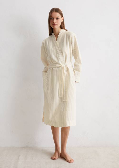 Ladies' bathrobe made from pure organic cotton