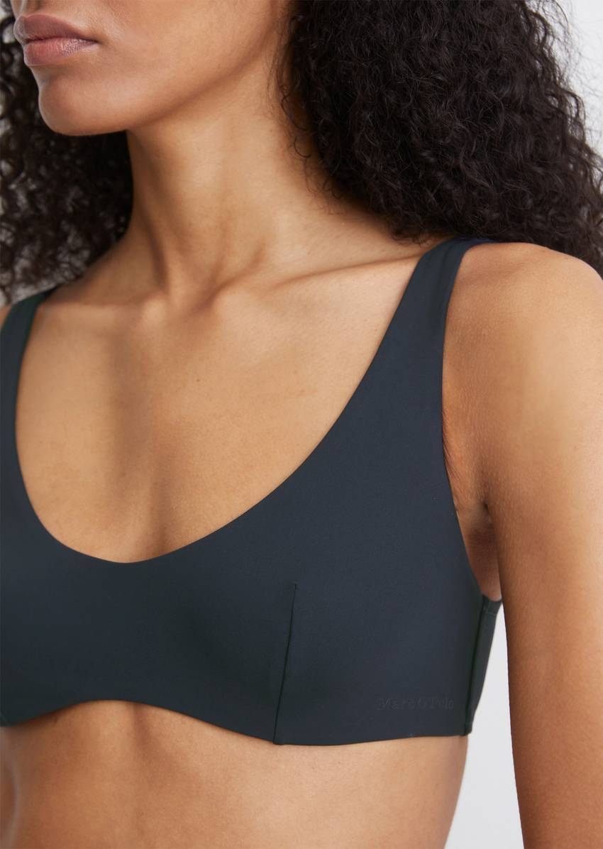 Bikini top with bracket