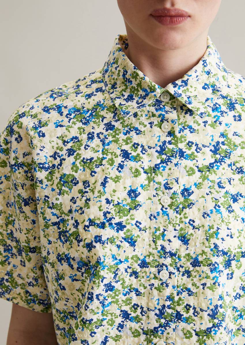 Relaxed print short-sleeved blouse made from LENZING™ ECOVERO™ mix