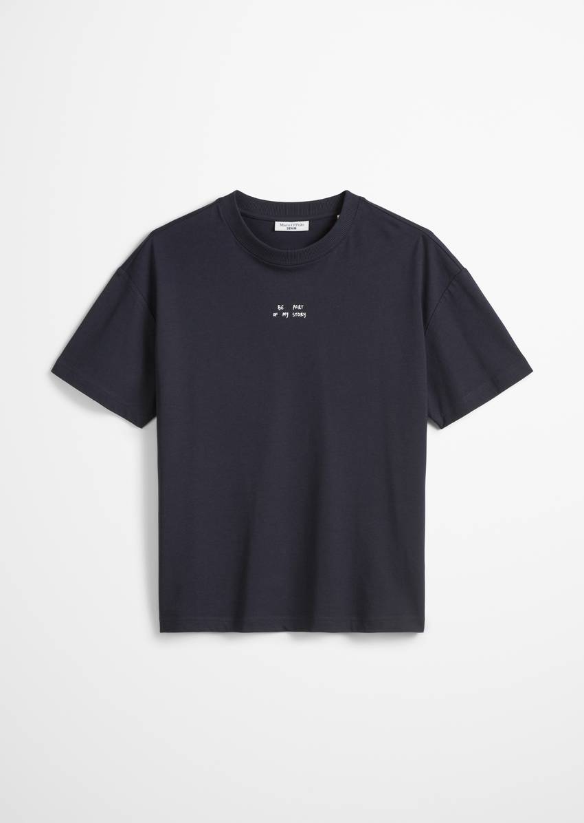 Basic relaxed T-shirt made from organic cotton