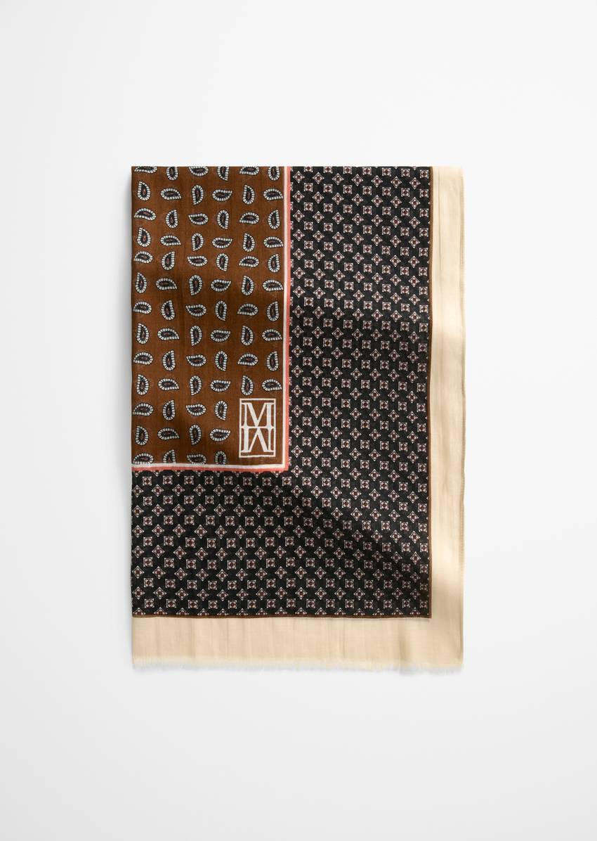 Scarf with all-over print with TENCEL™ Lyocell
