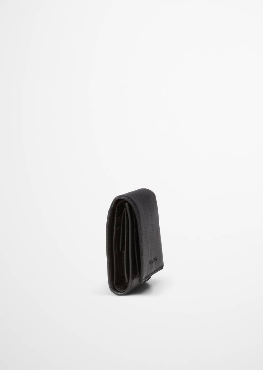 Combination wallet made from grained cowhide