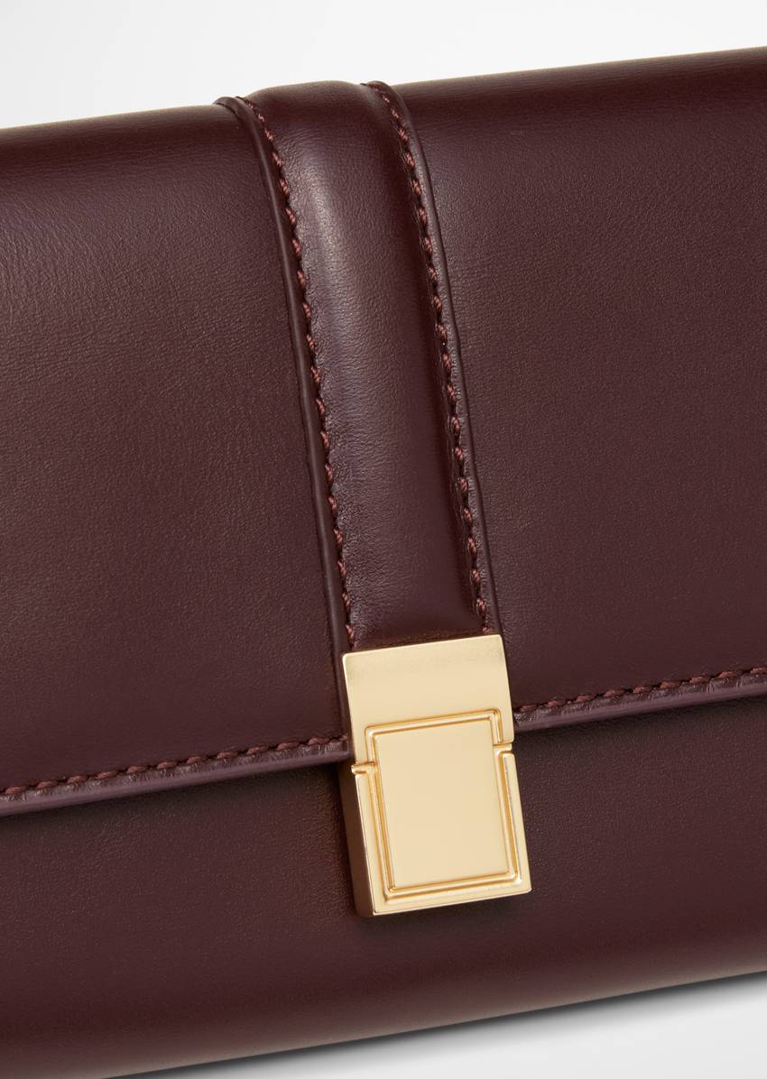 Wallet large made from fine cowhide