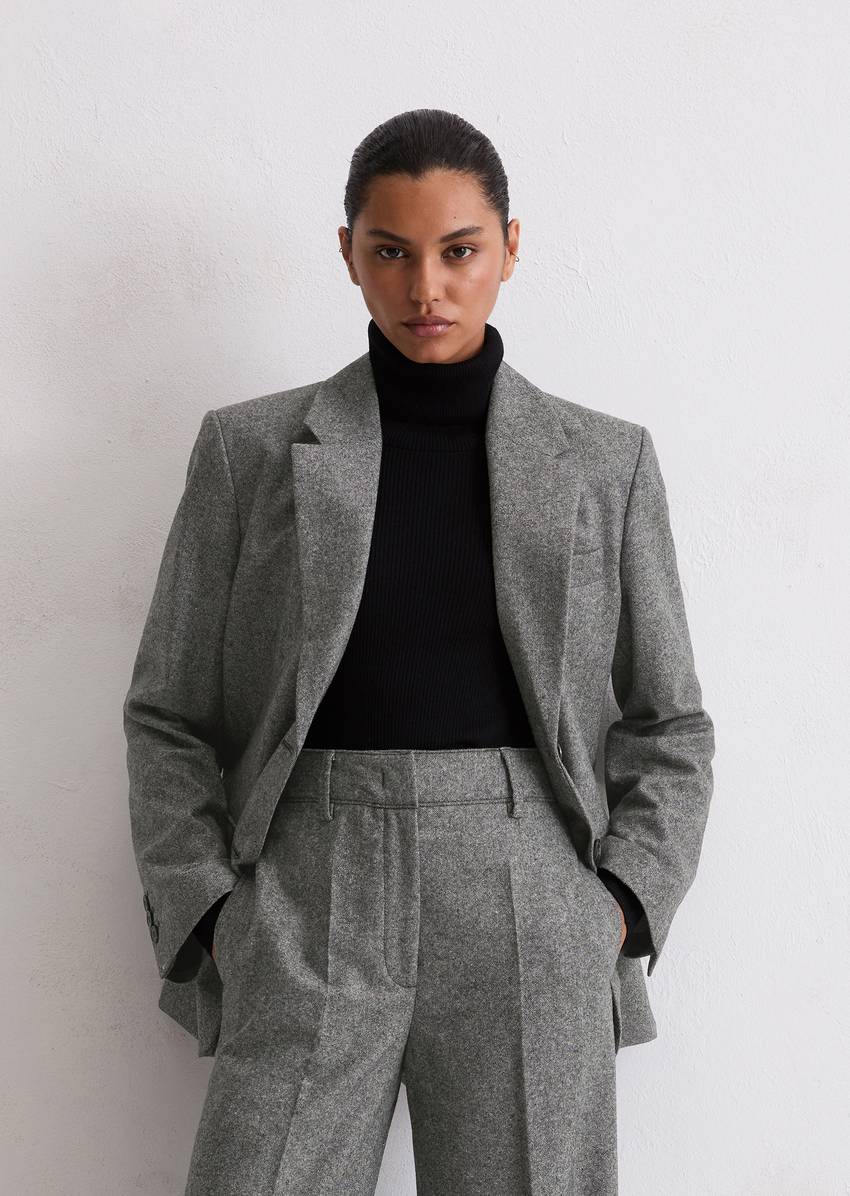 Relaxed tweed blazer made from a virgin wool mix