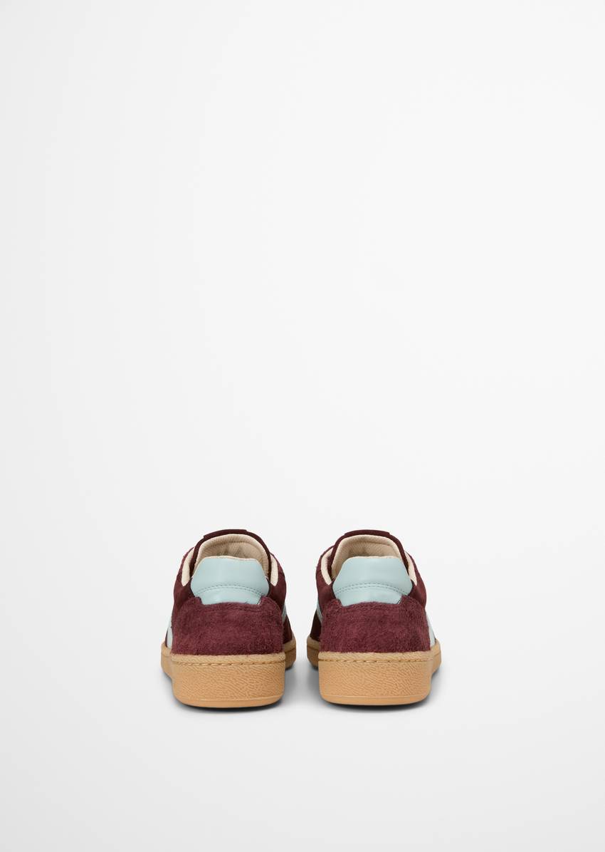 Sneaker with textured accents