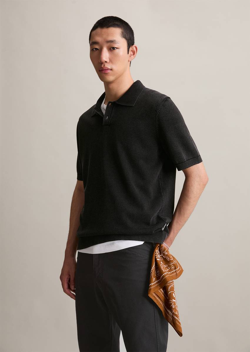Relaxed knit polo shirt made from pure organic cotton