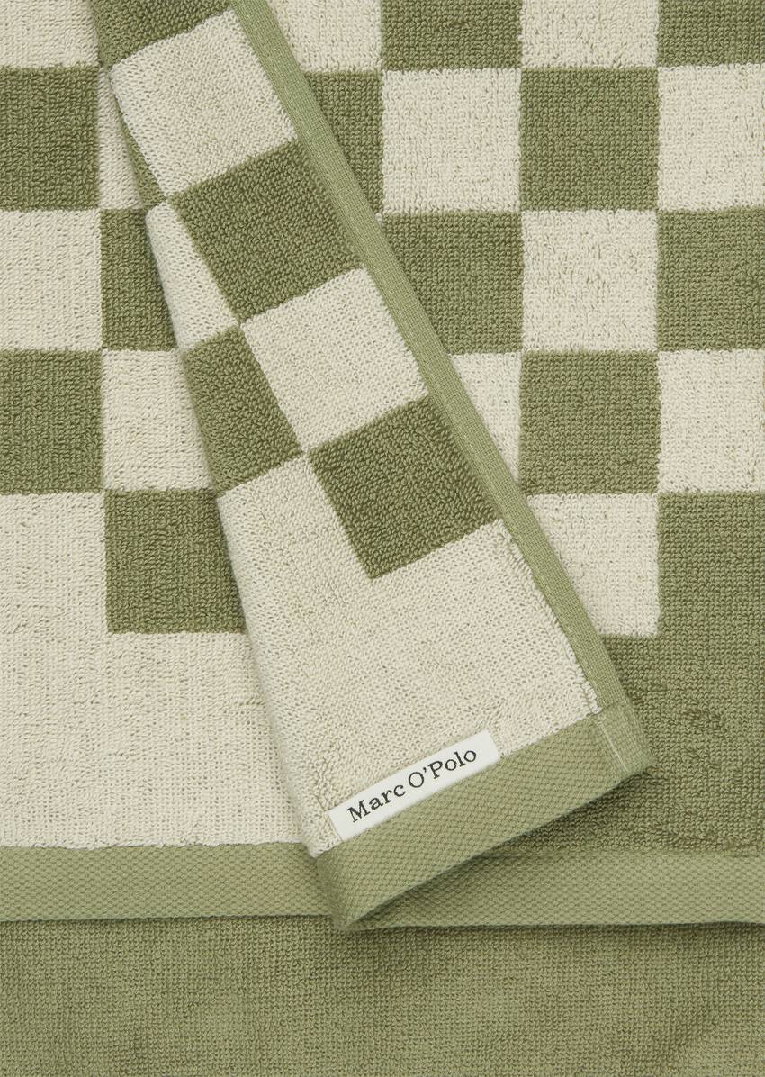 Guest towel Model Checker with jacquard check pattern