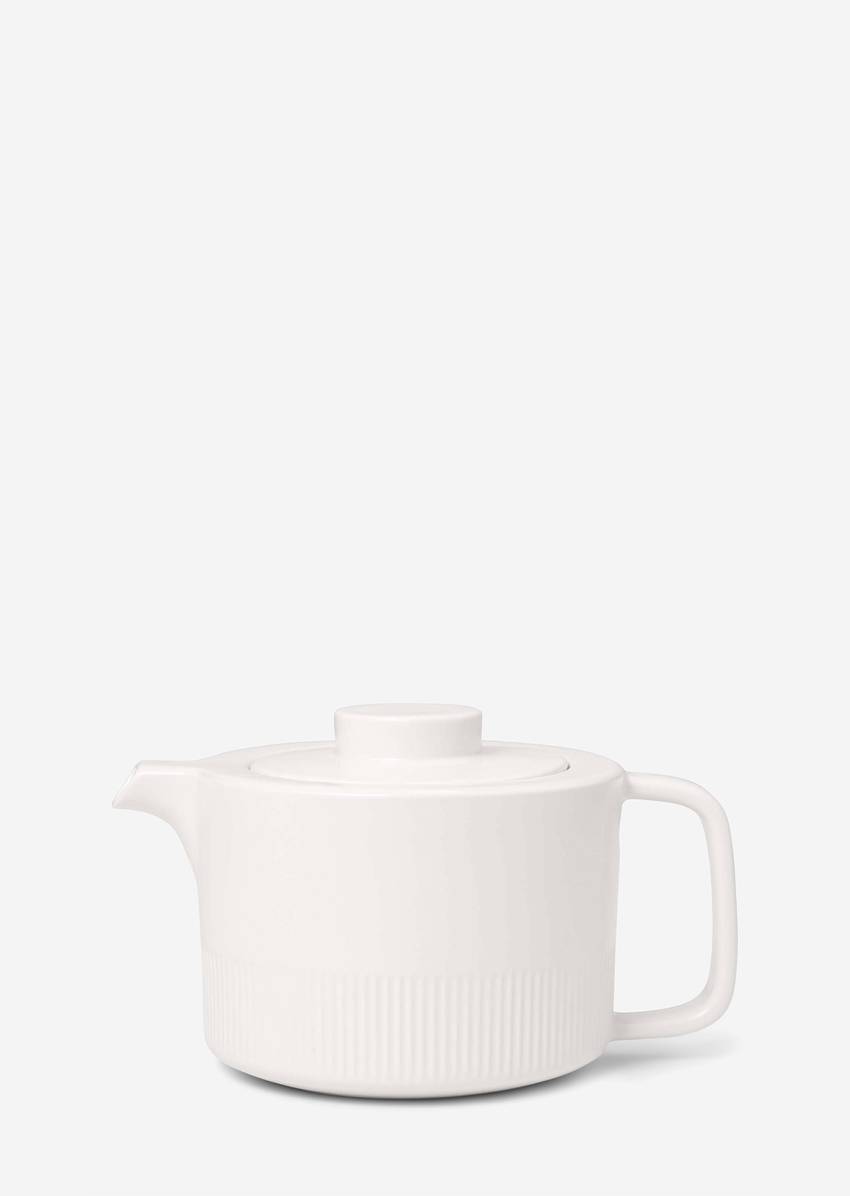 Teapot Model Moments from porcelain