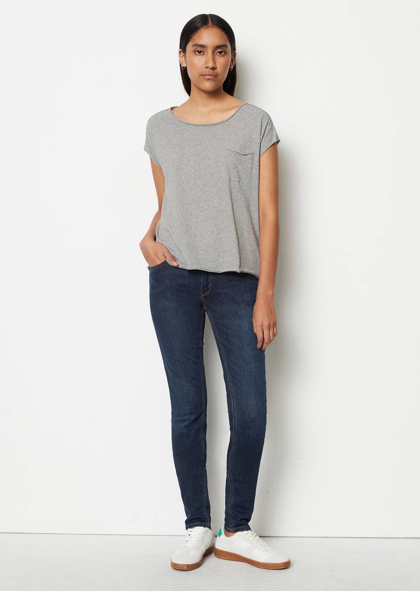 Relaxed T-shirt made of organic cotton