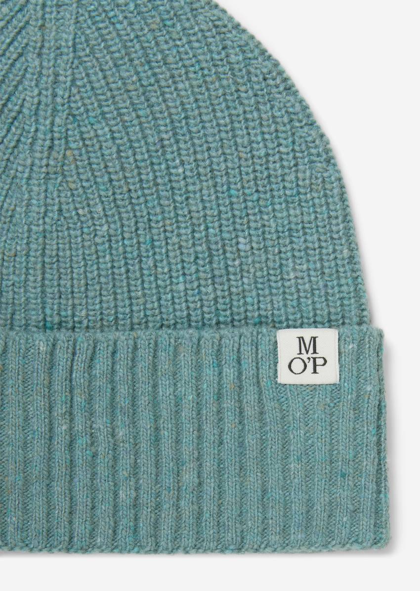 Cap made from a recycled dobby wool mix