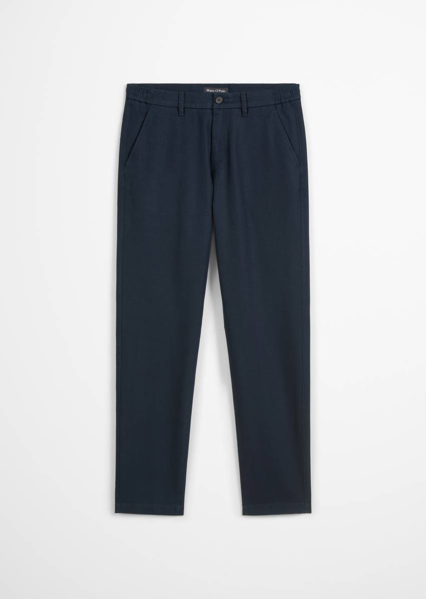 Chino Model Osby Jogger made from a cotton-linen blend