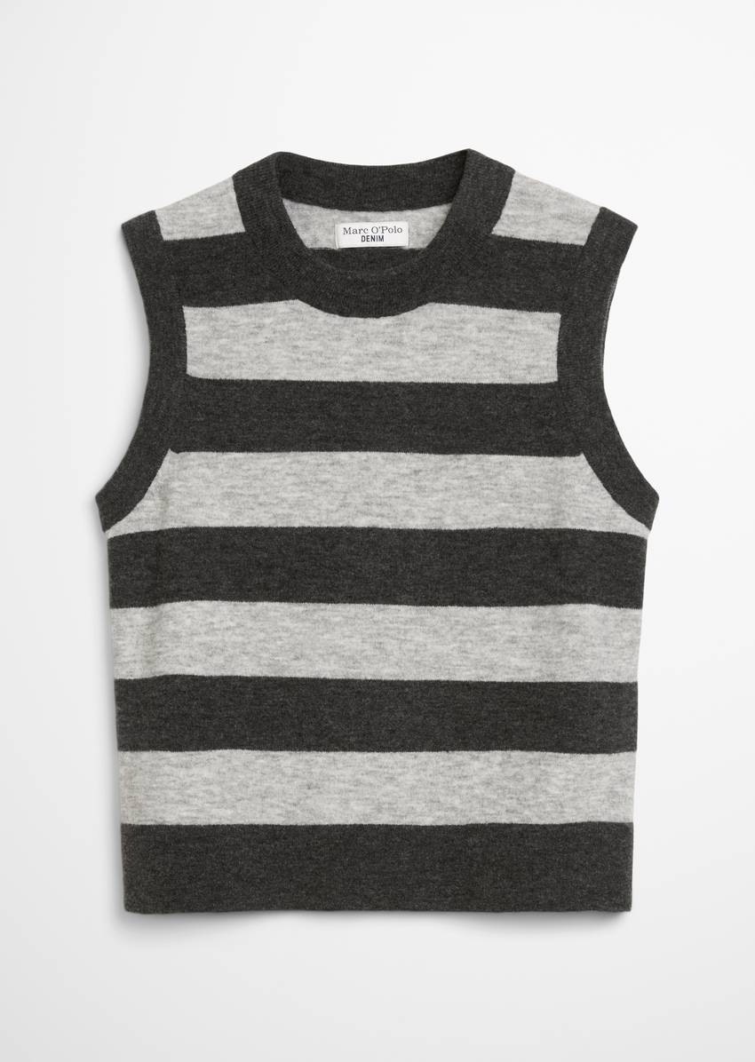Regular striped sweater made from a soft virgin wool blend