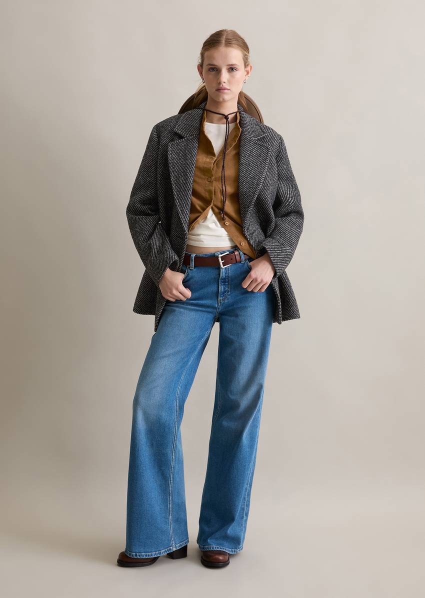 Relaxed tweed blazer made from a wool mix