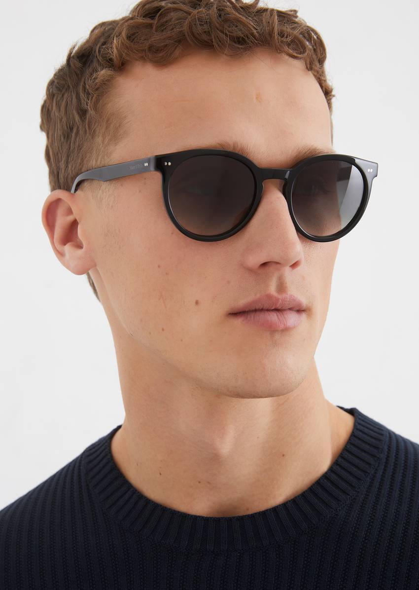 Unisex sunglasses in panto style