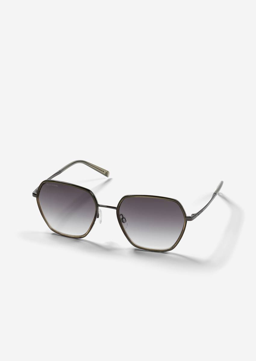 Women's sunglasses Made of lightweight metal