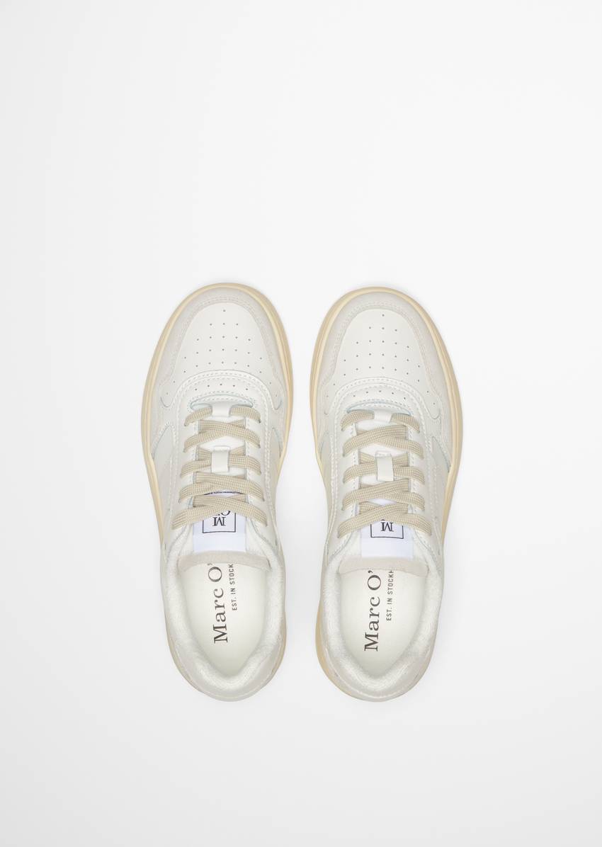 Sneaker made from high-quality cowhide