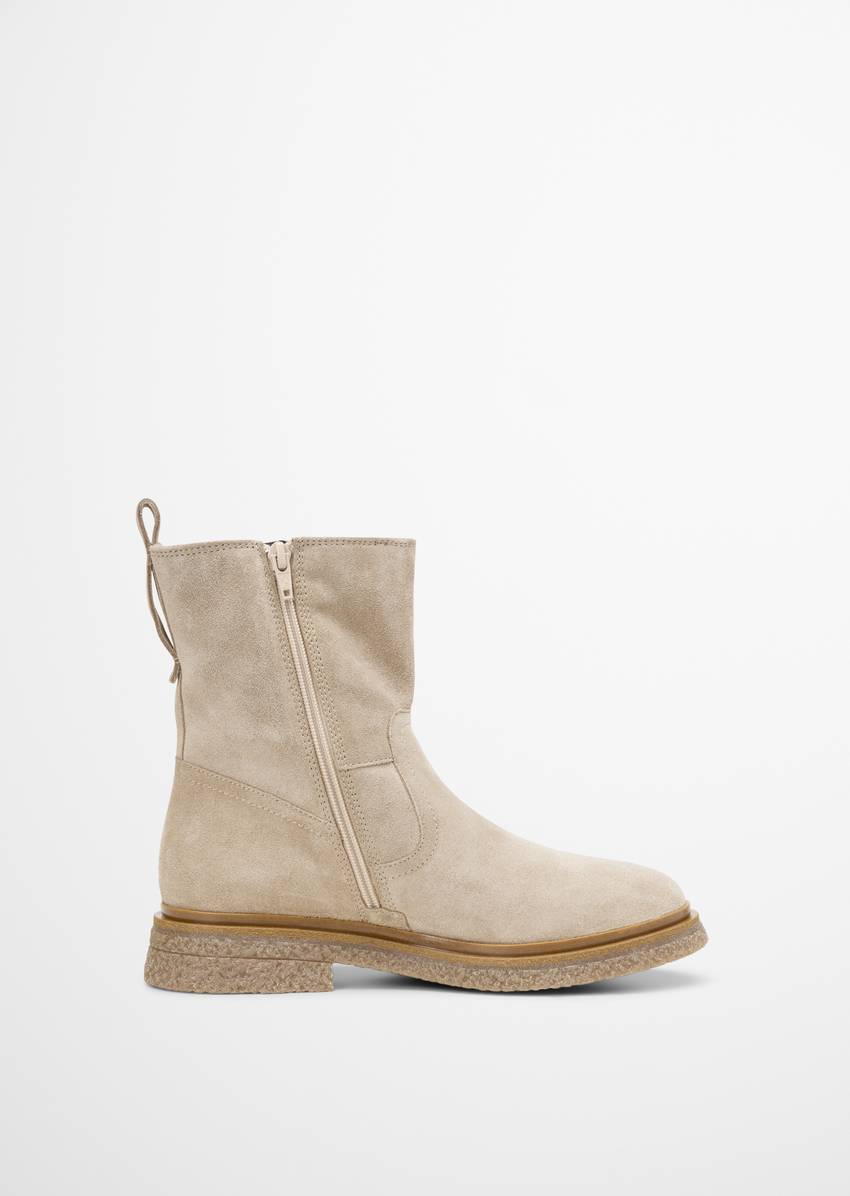 Short shaft boots model Lotta with fluffy warm lining