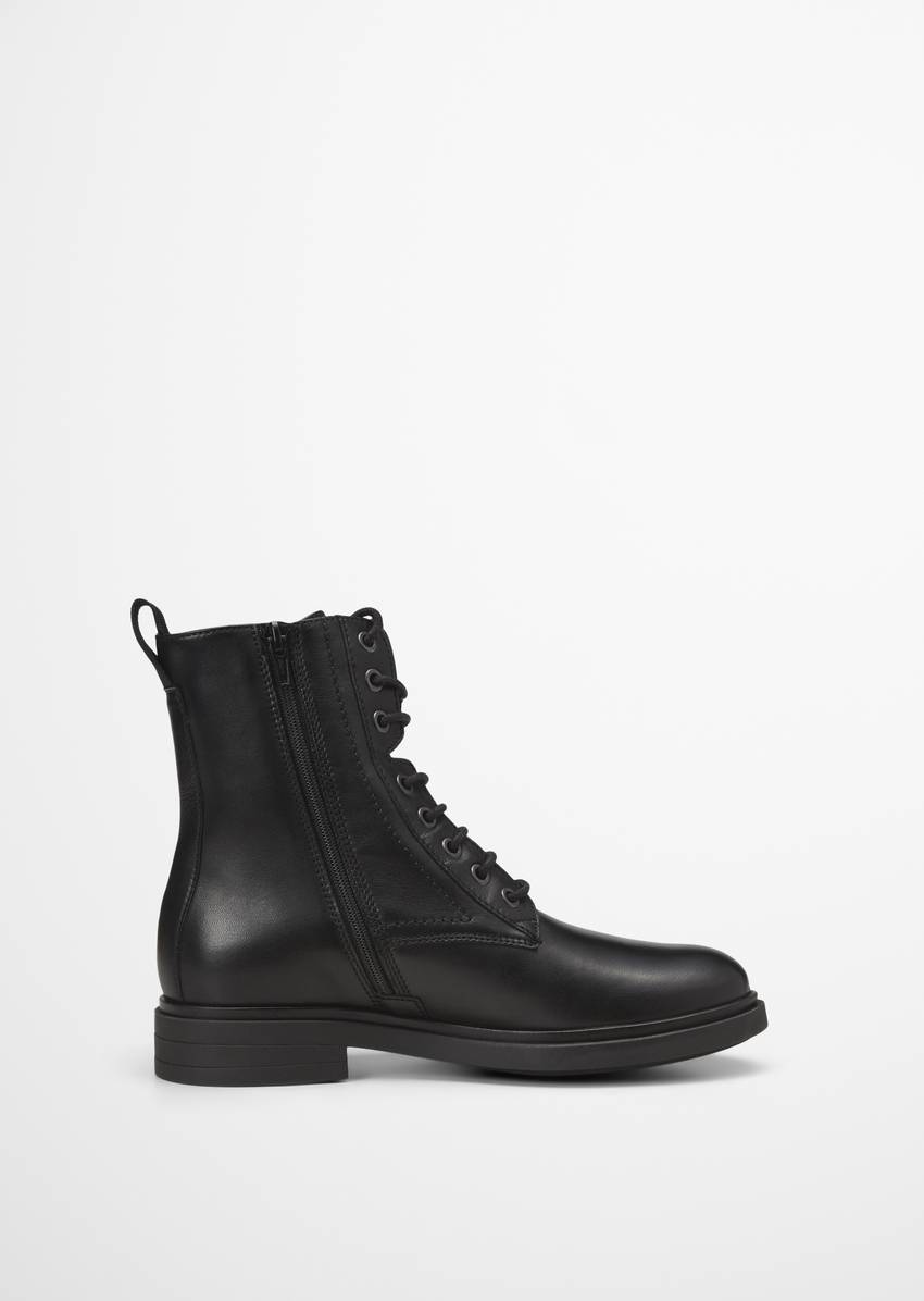 Lace-up boots with practical inside zipper